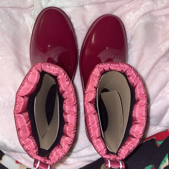 Michael kors rain boots, never worn - Picture 5 of 8